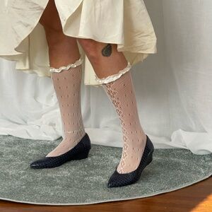 ✿ ruffled lace knee socks ✿